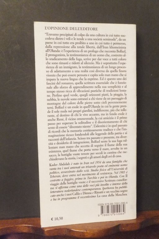 IL VIAGGIO DELLE BOTTIGLIE VUOTE KADER ADDOLAH IPERBOREA 2008