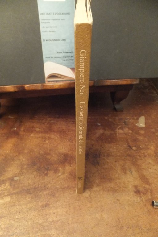 L'ASPETTO OCCIDENTALE DEL VESTITO