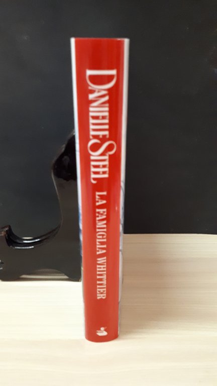 LA FAMIGLIA WHITTIER DANIELLE STEEL