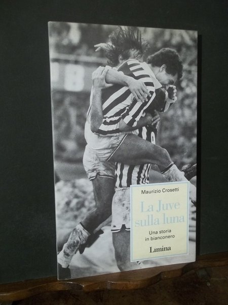 LA JUVE SULLA LUNA | Immagine principale