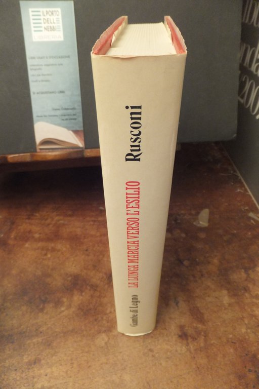 LA LUNGA MARCIA VERSO L'ESILIO GAMBE DI LEGNO