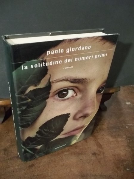 LA SOLITUDINE DEI NUMERI PRIMI