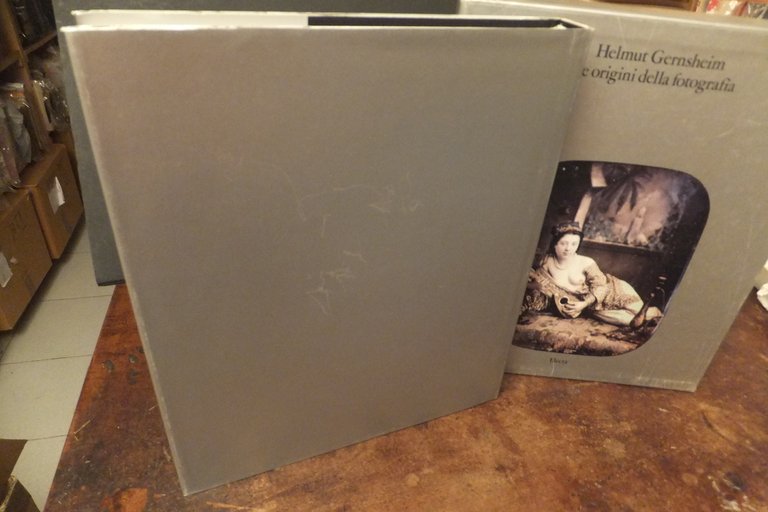 LE ORIGINI DELLA FOTOGRAFIA HELMUT GERNSHEIM | Immagine Gallery 3