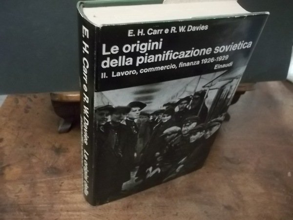 LE ORIGINI DELLA PIANIFICAZIONE SOVIETICA