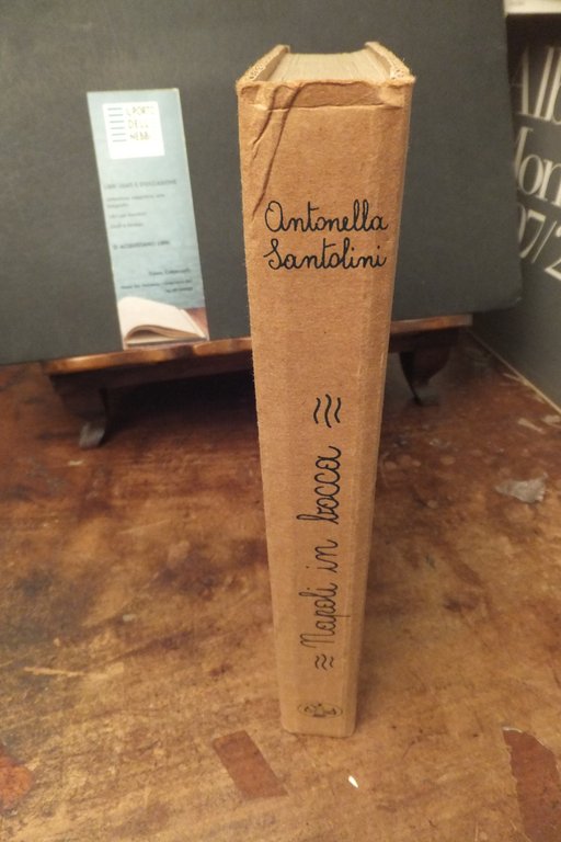 NAPOLI IN BOCCA ANTONELLA SANTOLINI CARTAPAGLIA