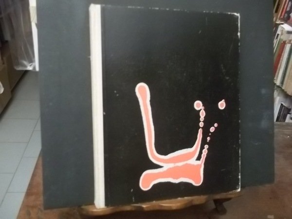 PICTURES OF A FACTORY