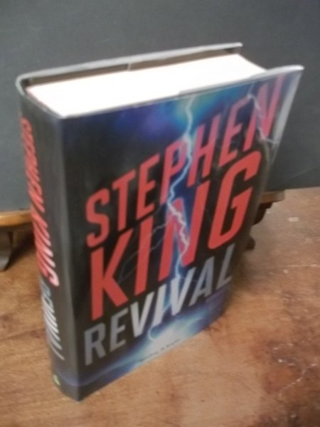 REVIVAL | Immagine principale