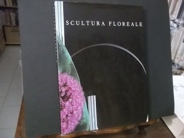SCULTURA FLOREALE