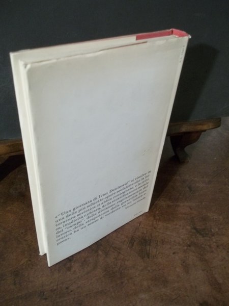 UNA GIORNATA DI IVAN DENISOVIC