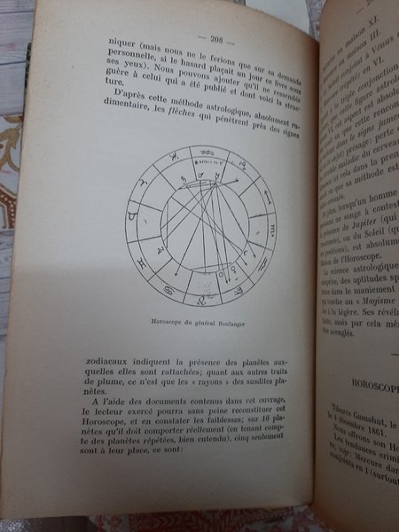 Les Mystères de l’Horoscope. Préface de C. Flammarion. Lettre de …