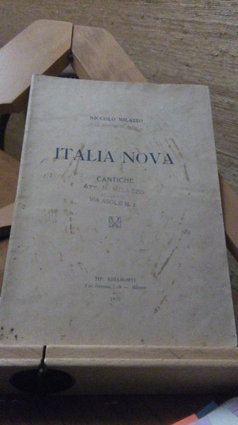 ITALIA NOVA, CANTICHE