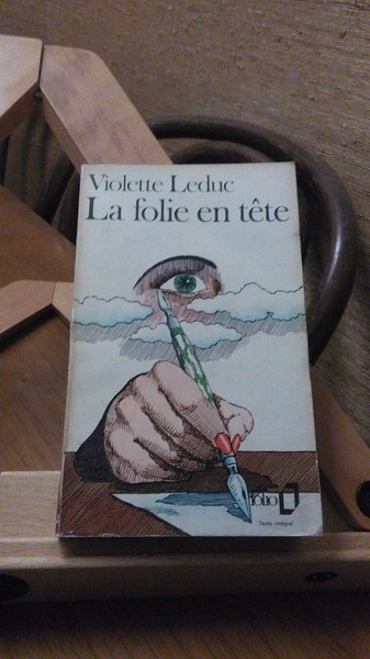 LA FOLIE EN TETE