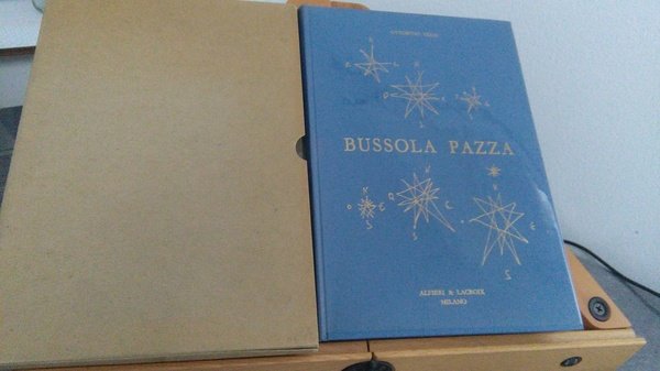 BUSSOLA PAZZA