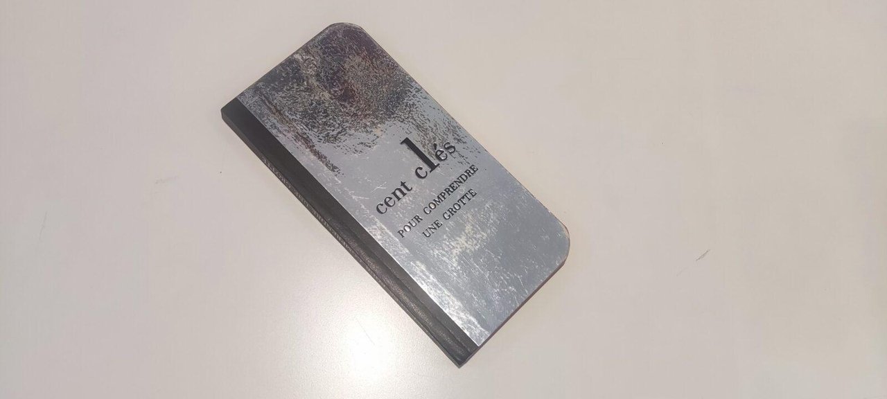 Cent ClÈs Pour Comprendre Une Grotte | Immagine principale