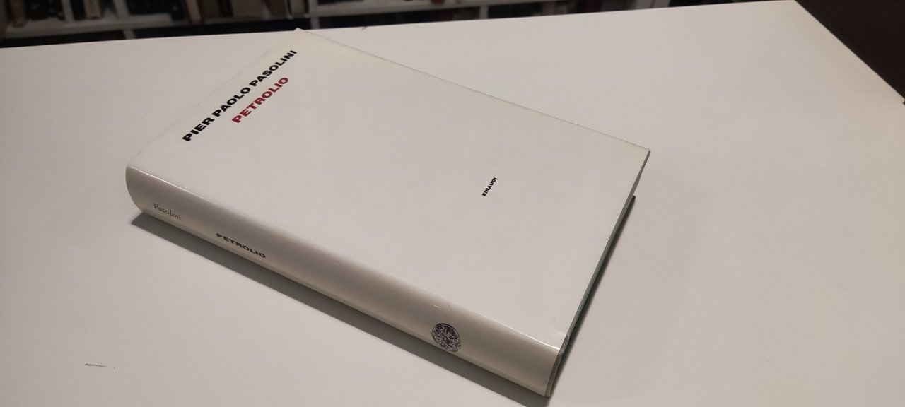 Petrolio | Immagine principale