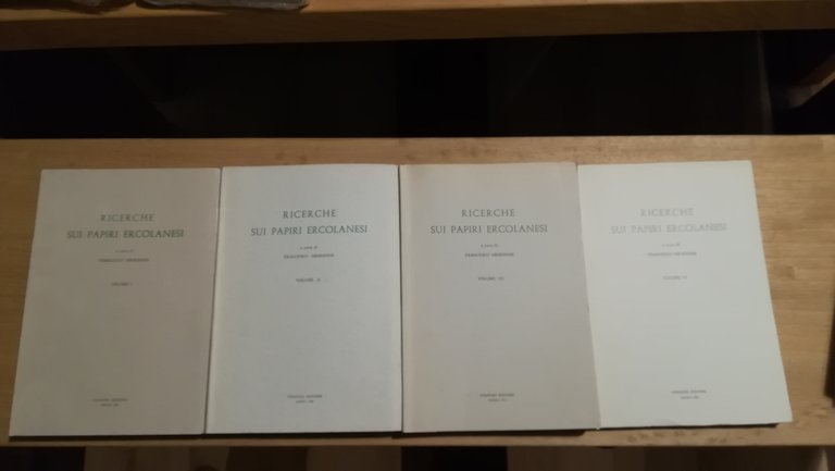 Ricerche sui Papiri Ercolanesi Quattro volumi 1969, 76, 77, 86