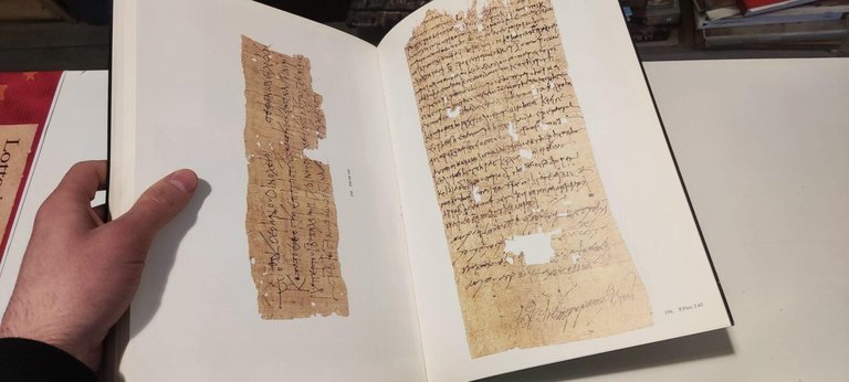 Scrivere libri e documenti nel mondo antico