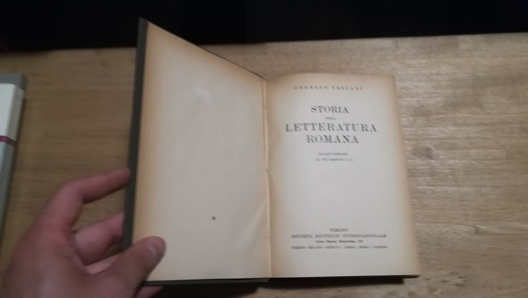 Storia della letteratura romana Dalle origini al VII sec d. …