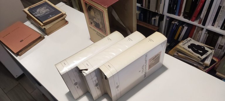 Teatro 3 volumi in cofanetto