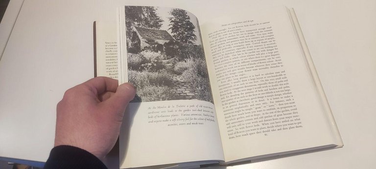 The Education of a Gardener | Immagine Gallery 2