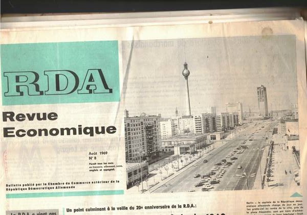 RDA Revue economique. Mensile disponiano di 10 numeri dal 1965 …