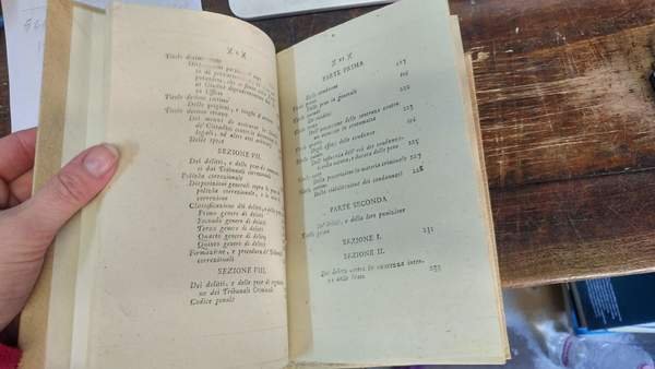 Leggi organiche giudiciarie della Repubblica Cisalpina.