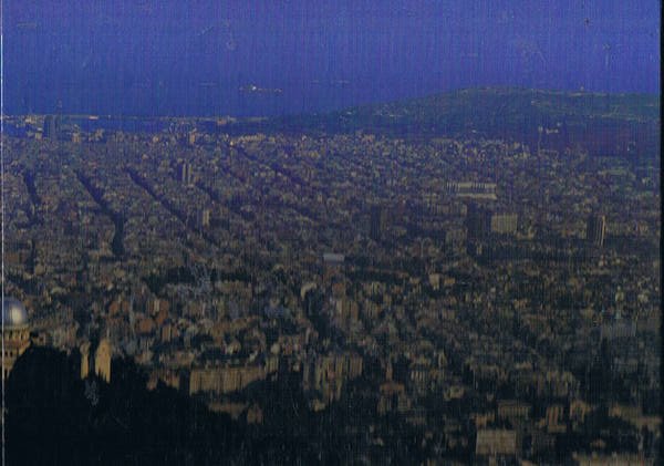 Barcelona. Guio i text de les fotografies de Borja Calzado. …