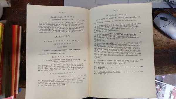 Istituzioni di diritto canonico. Volume unico. IIa edizione.