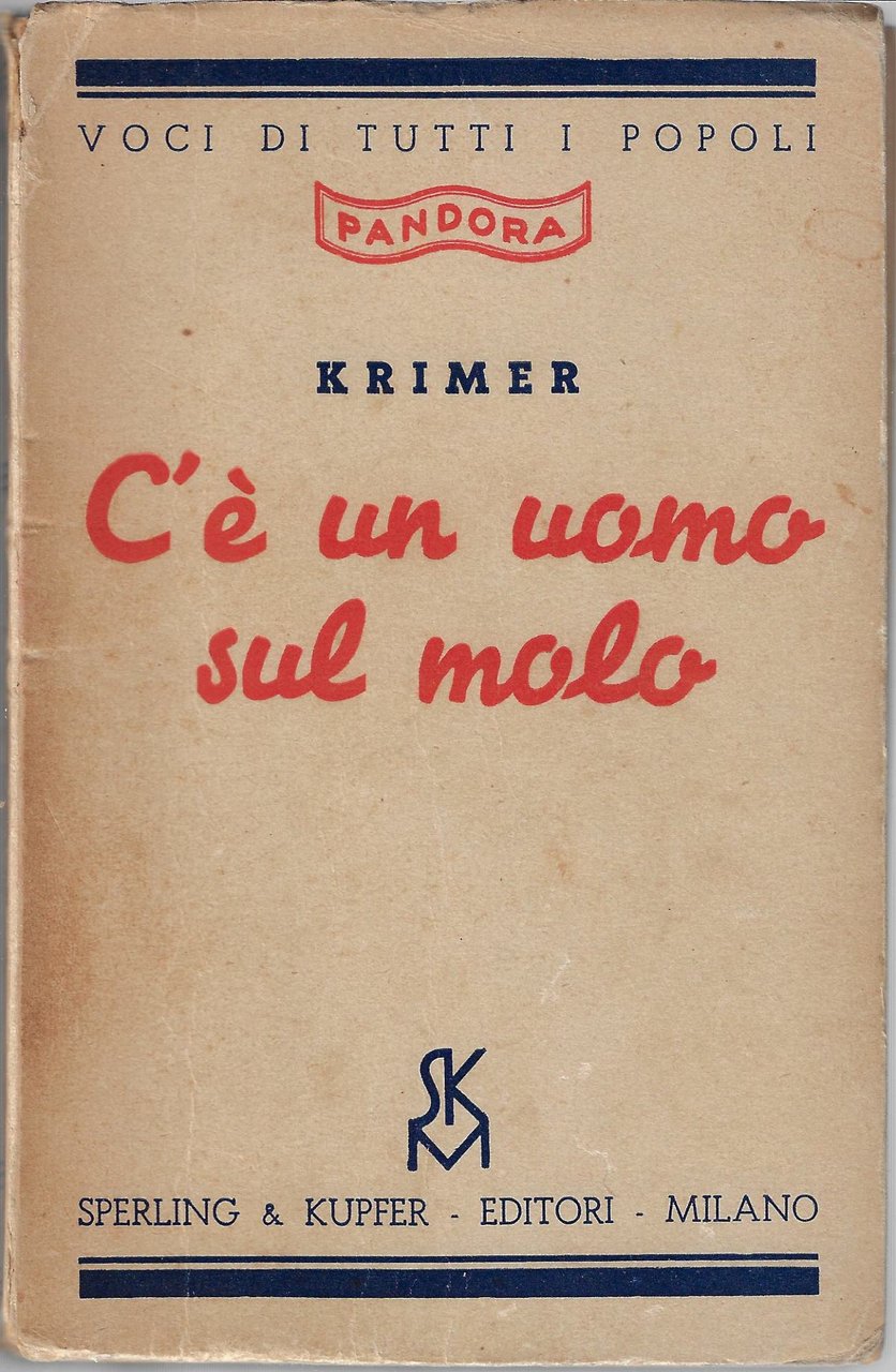 C'è un uomo sul molo