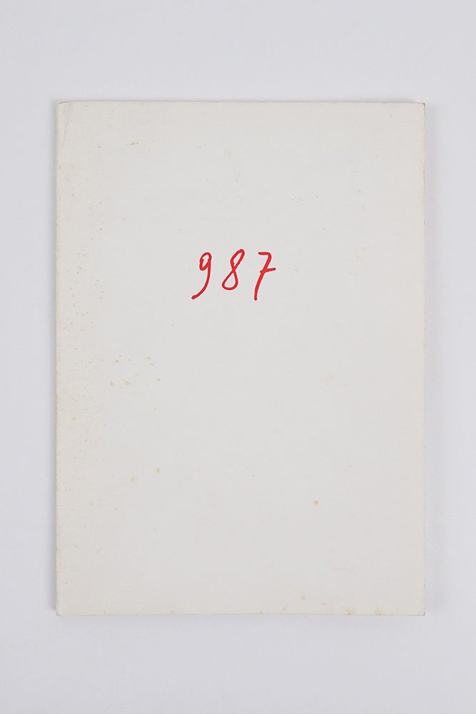 987