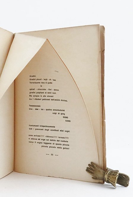 Attimi. Liriche di Francesco Montuoro