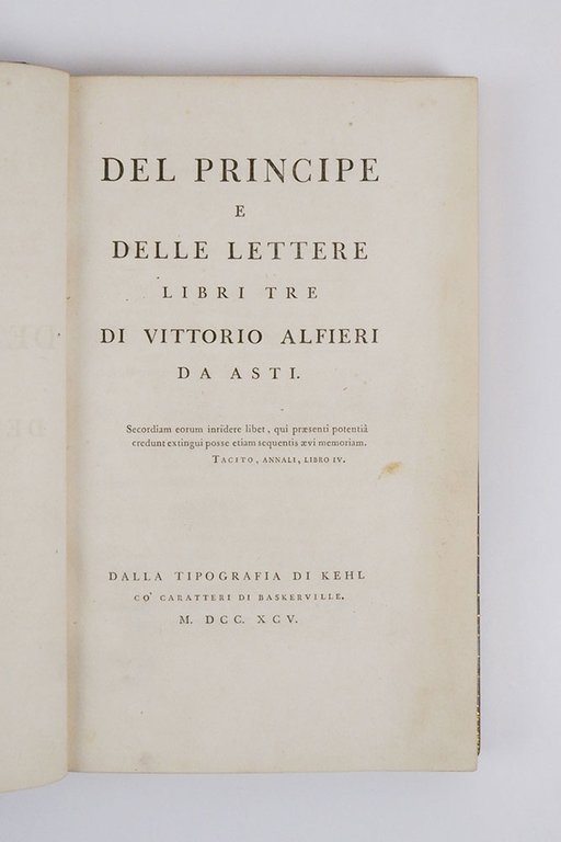 Del principe e delle lettere libri tre