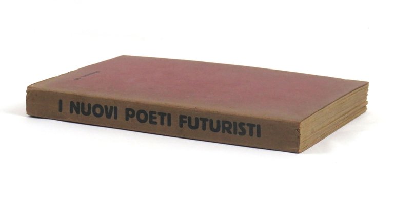 F.T. Marinetti presenta i nuovi poeti futuristi