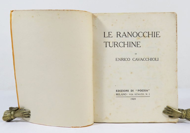 Le ranocchie turchine col manifesto del Futurismo di F.T. Marinetti