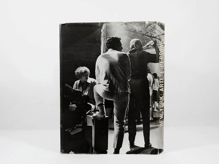 New York: arte e persone. Fotografie di Ugo Mulas. Testo …