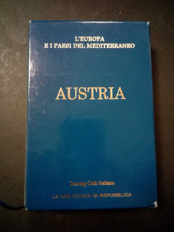 AA.VV. Austria. Touring Club italiano. 2006. Con cofanetto
