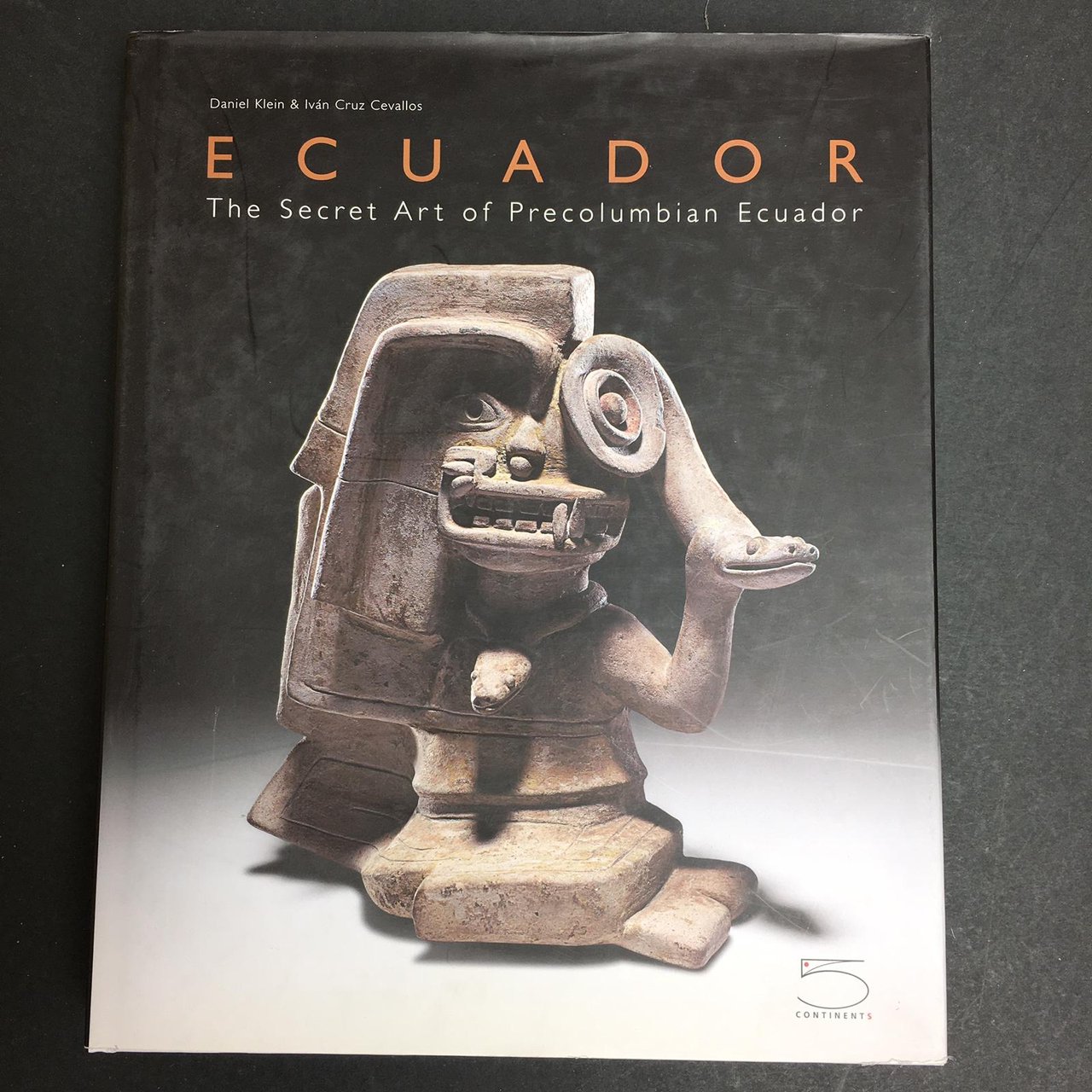 AA.VV. Ecuador. The secret Arte of Precolumbian Ecuador. 5 continents. …