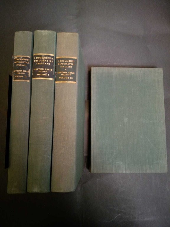 AA.VV. I documenti diplomatici italiani. Settima serie 1922-1935. Voll. I-II-III-IV. …