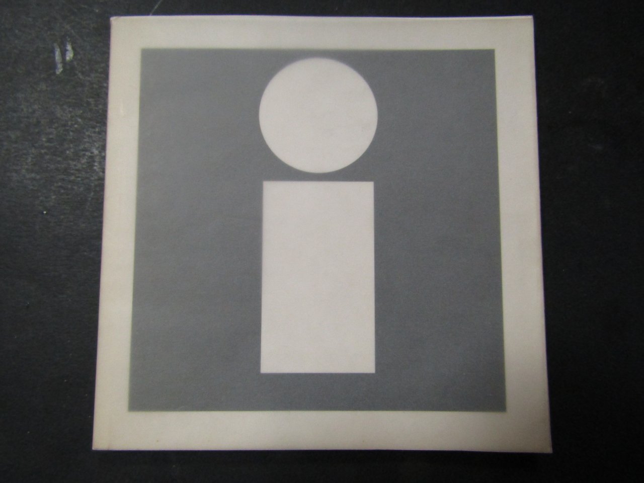 AA.VV. Icons. The understanding business. 1990