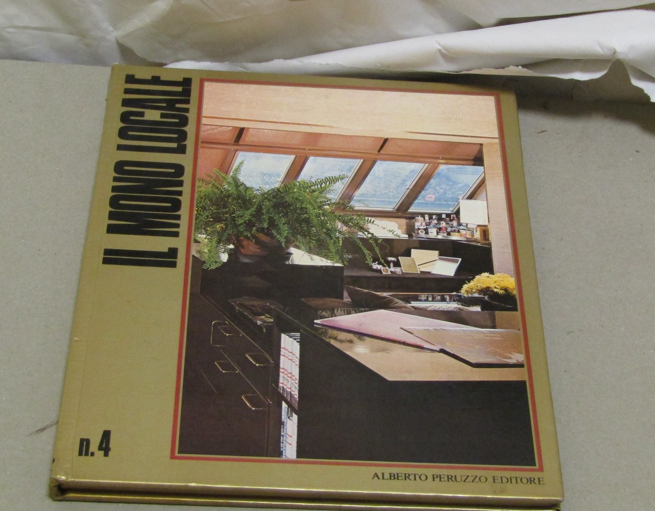AA.VV. Il monolocale, n^4.