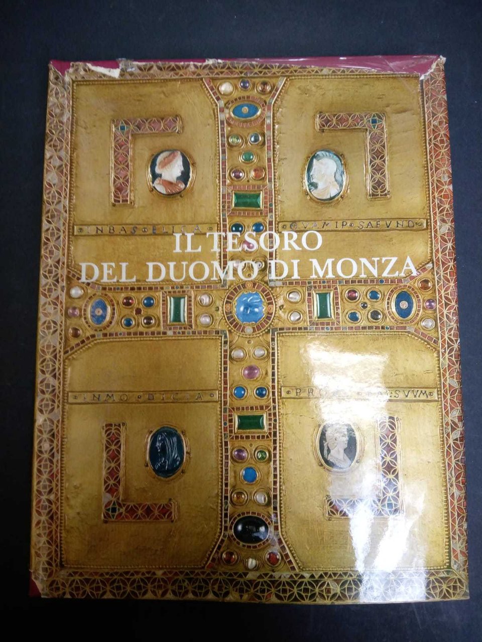 AA.VV. Il tesoro del Duomo di Monza. Banca popolare di …