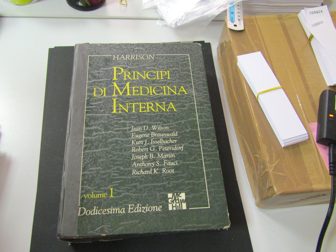 AA. VV. Principi di Medicina interna. McGraw-Hill Libri Italia. 1992 … | Immagine principale