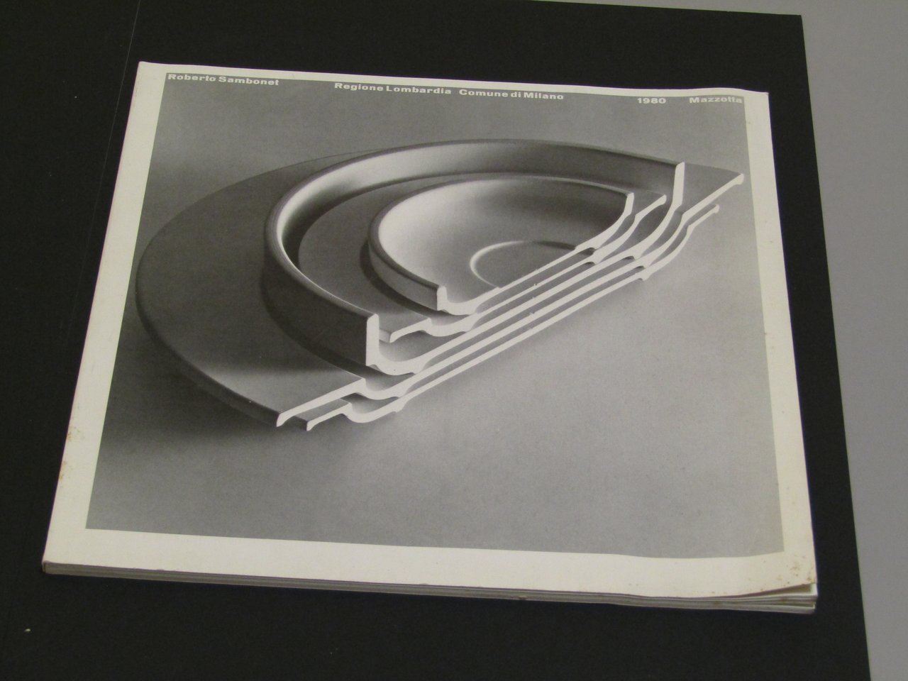 AA. VV. Roberto Sambonet. Mazzotta. 1980 - I | Immagine principale