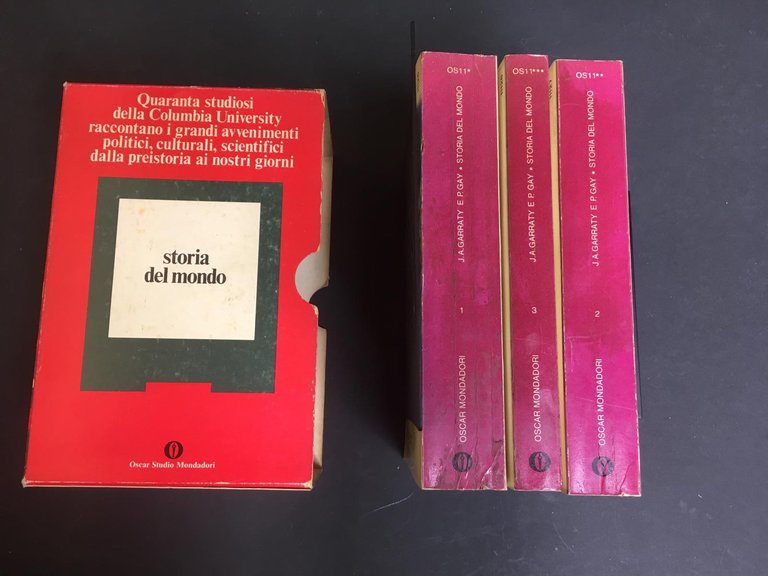 AA.VV. Storia del mondo. Mondadori. Voll. I-II-III. Con cofanetto. 1973-I