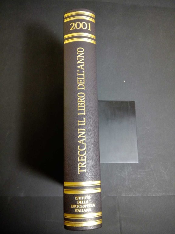 AA.VV. Treccani il libro dell'anno 2001. Istituto della enciclopedia italiana. 2001
