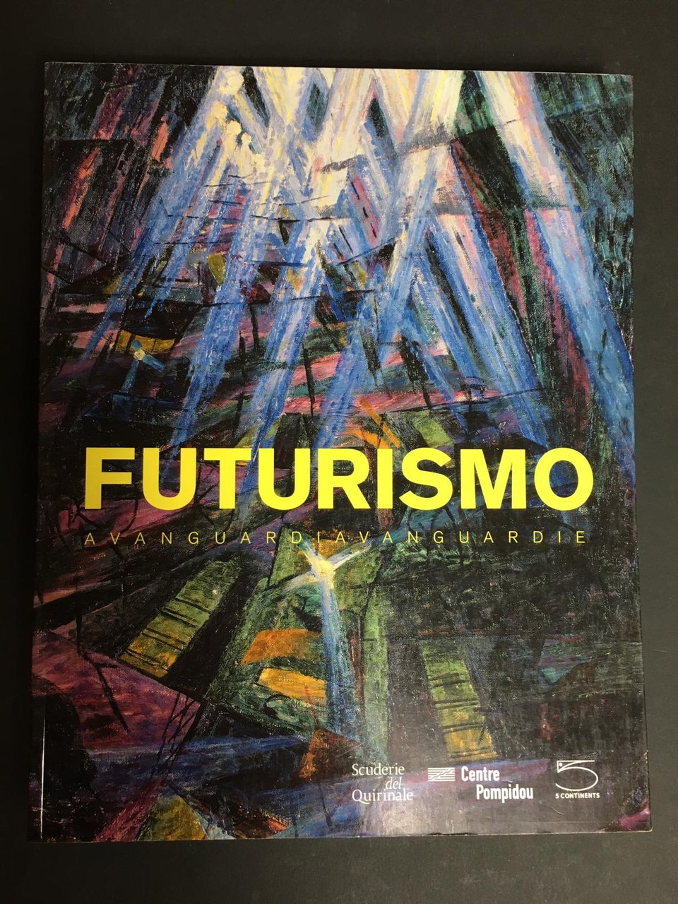 Didier Ottinger. Il Futurismo. 5 Continents. 2009