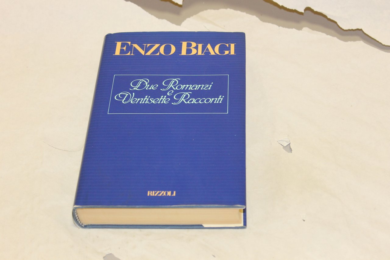 DUE ROMANZI E VENTISETTE RACCONTI | Immagine principale