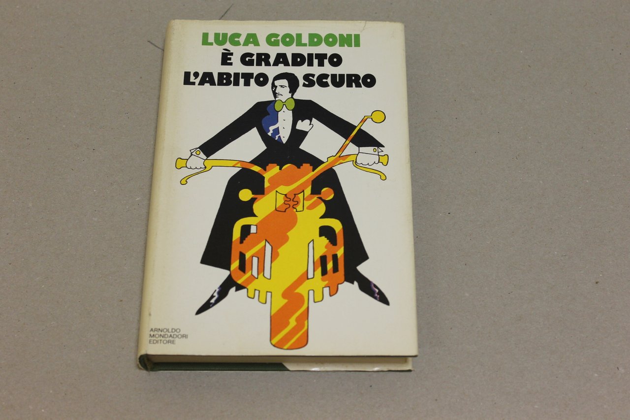 È gradito l'abito scuro