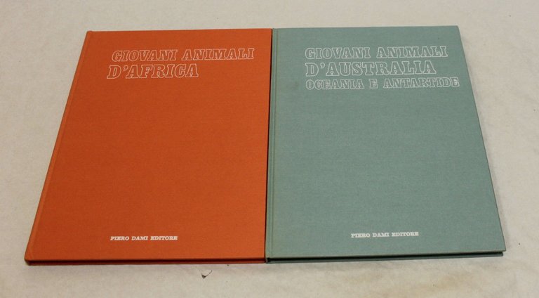 Giovani animali dei 5 continenti