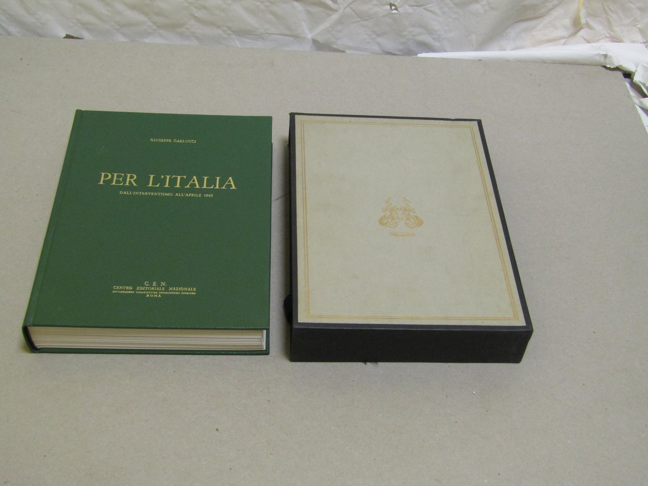 Giuseppe Carlucci. Per l'Italia